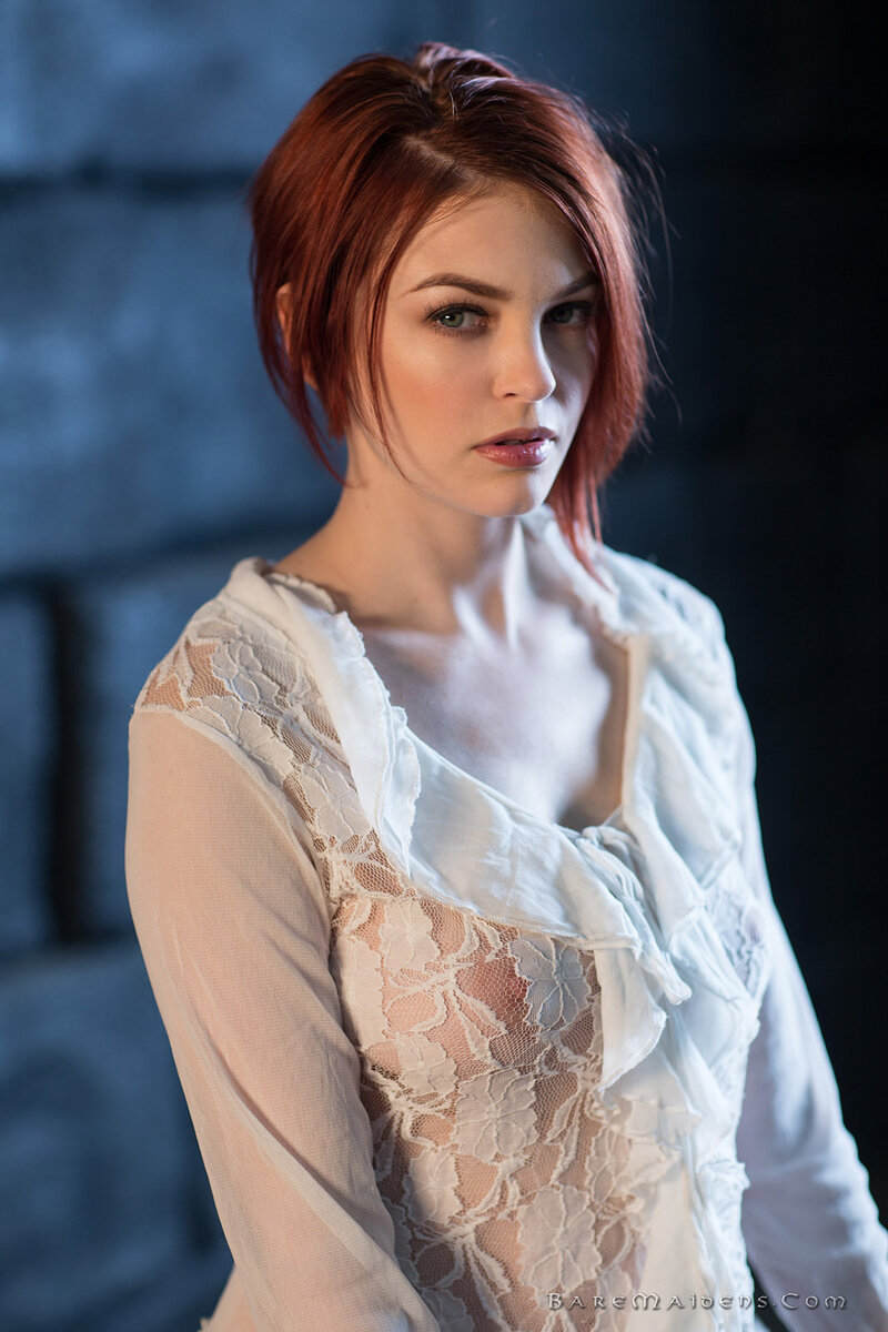 Жанна, 18